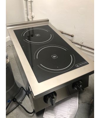 GRADED-00949-Double Induction Hob 3 Phase 